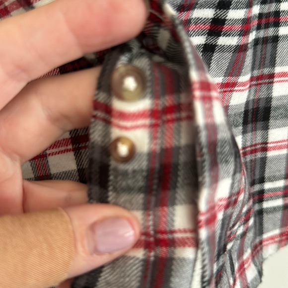 100% Cotton Flannel Plaid Chaps Mens M Shirt. Button down collar. Pocket. EUC. - Picture 7 of 7